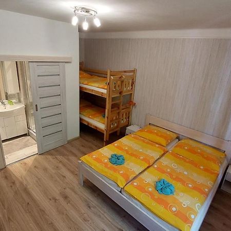 Ubytovani Pod Hradbami Nove Mesto nad Metuji Ngoại thất bức ảnh