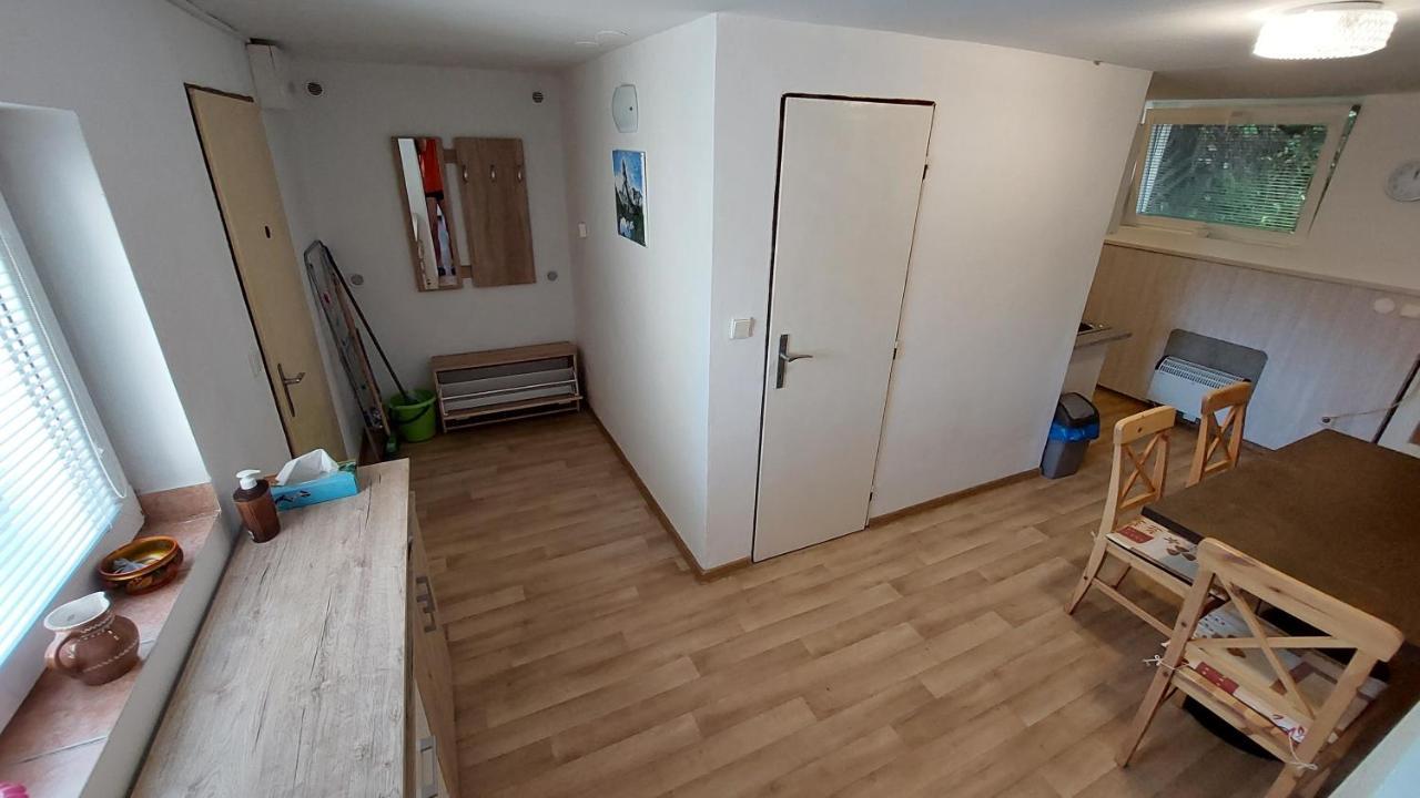 Ubytovani Pod Hradbami Nove Mesto nad Metuji Ngoại thất bức ảnh