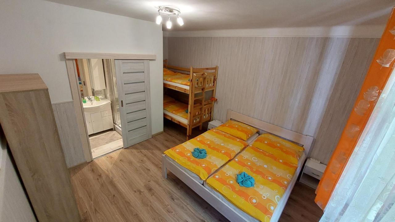 Ubytovani Pod Hradbami Nove Mesto nad Metuji Ngoại thất bức ảnh